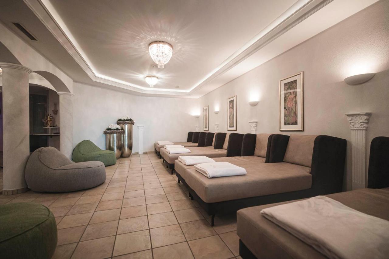 Majestic - Unique Spa Resort Brunico Dış mekan fotoğraf