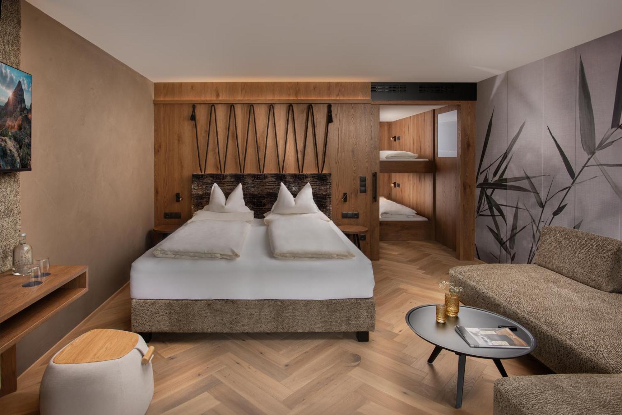 Majestic - Unique Spa Resort Brunico Dış mekan fotoğraf